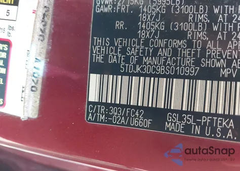 2011 Toyota Sienna Le z USA, uszkodzony, nr VIN 5TDJK3DC9BS010997